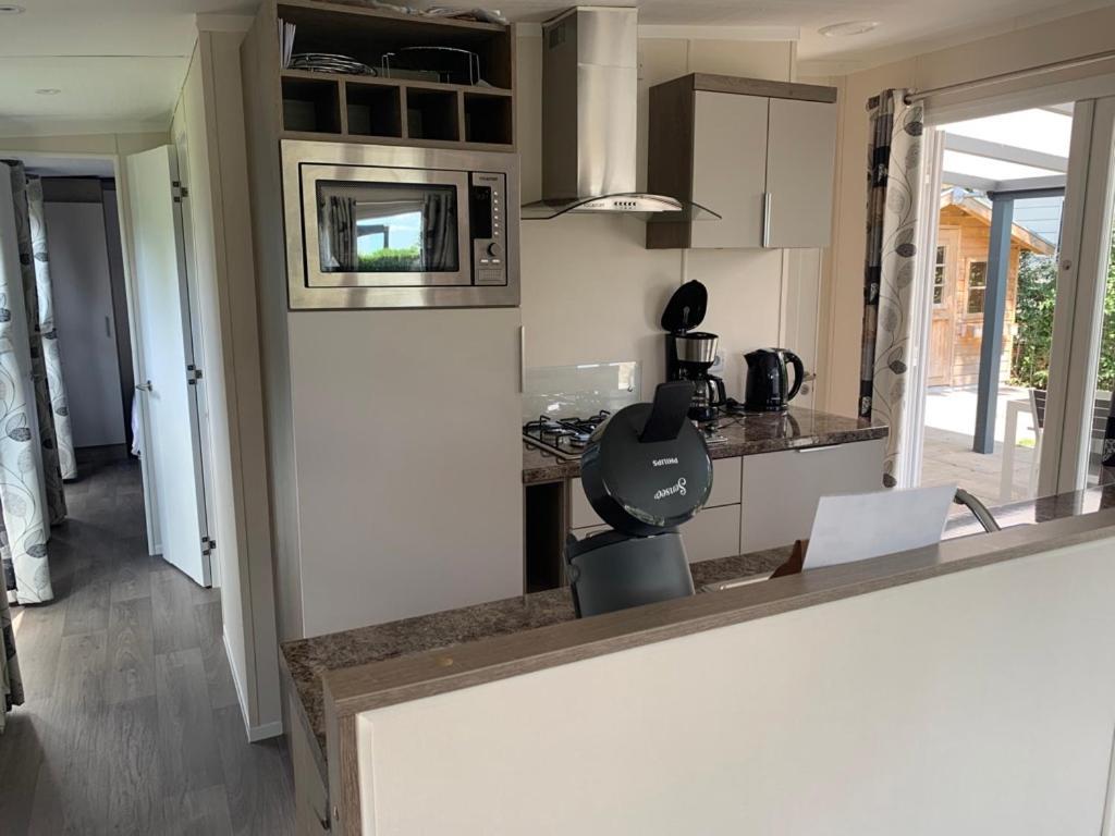 Chalet Seeglueck O3 Lathum Buitenkant foto