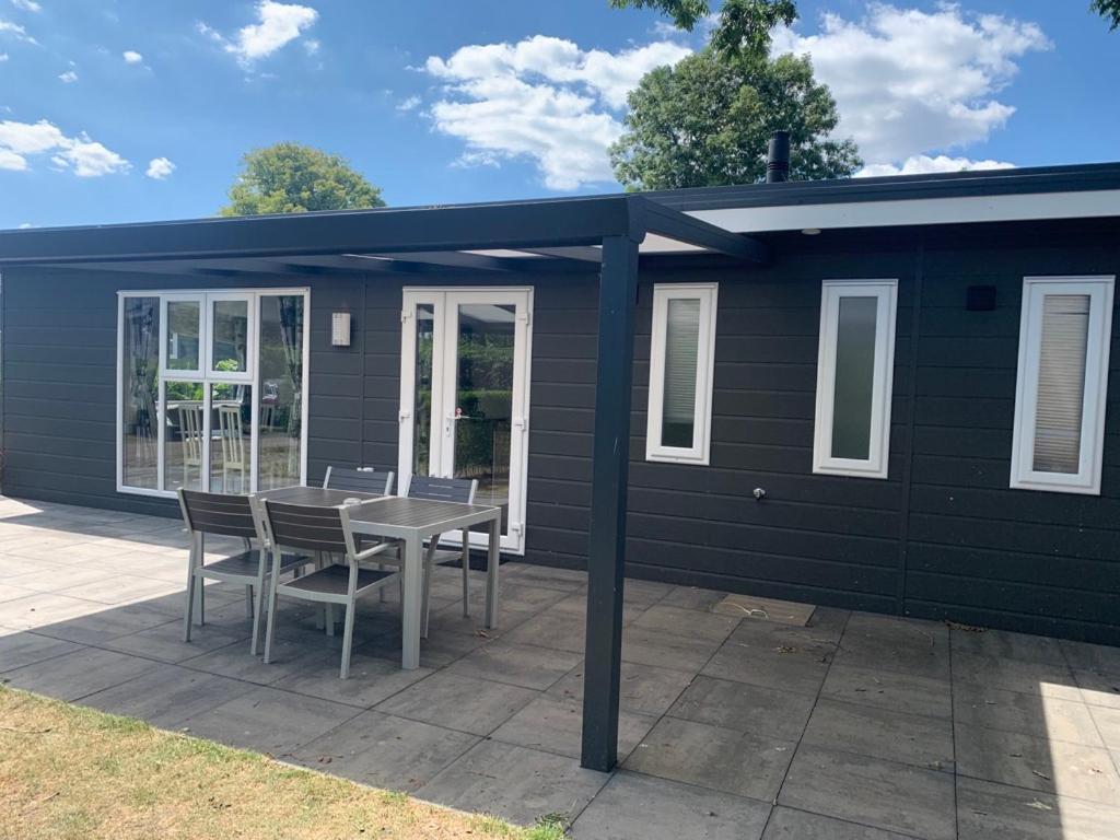Chalet Seeglueck O3 Lathum Buitenkant foto
